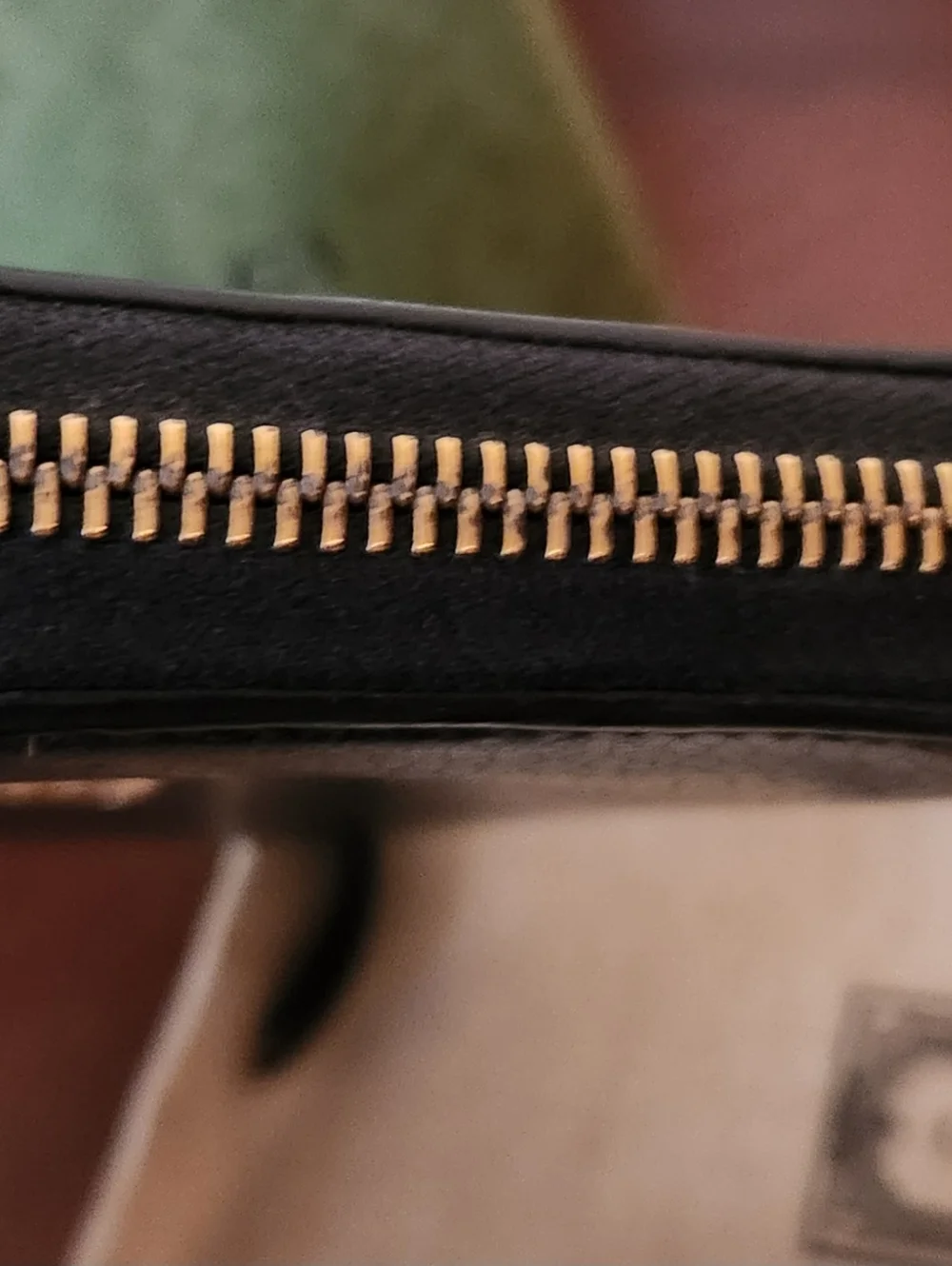 Gucci Maront Bow Black Leather Zipper Around Wallet - Picture 4 of 9
